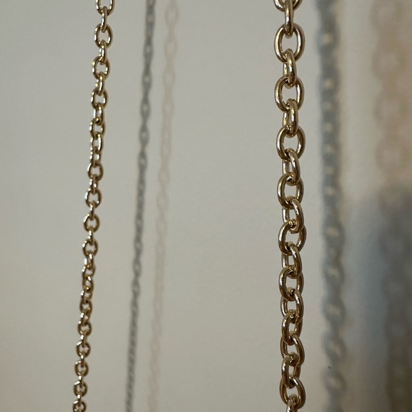 NWT Le Chateau clutch - Picture 4 of 5